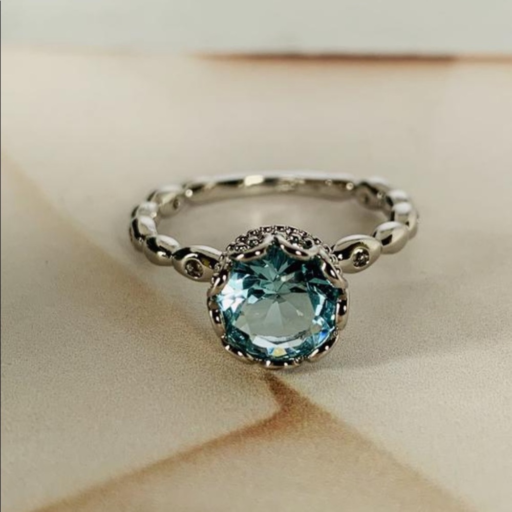 ⚡️HOST PICK⚡️NWOT CZ Blue Topaz and 925 Silver Ring